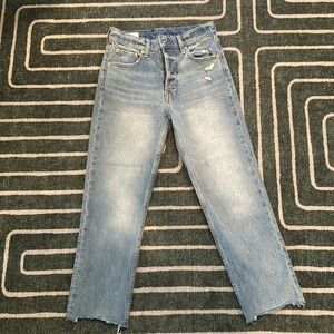 Gap - Cheeky Straight High Rise